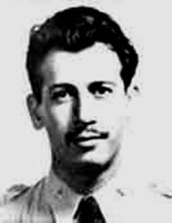 Teniente Piloto Aviador Héctor Espinosa Galván, official SEDENA portrait.